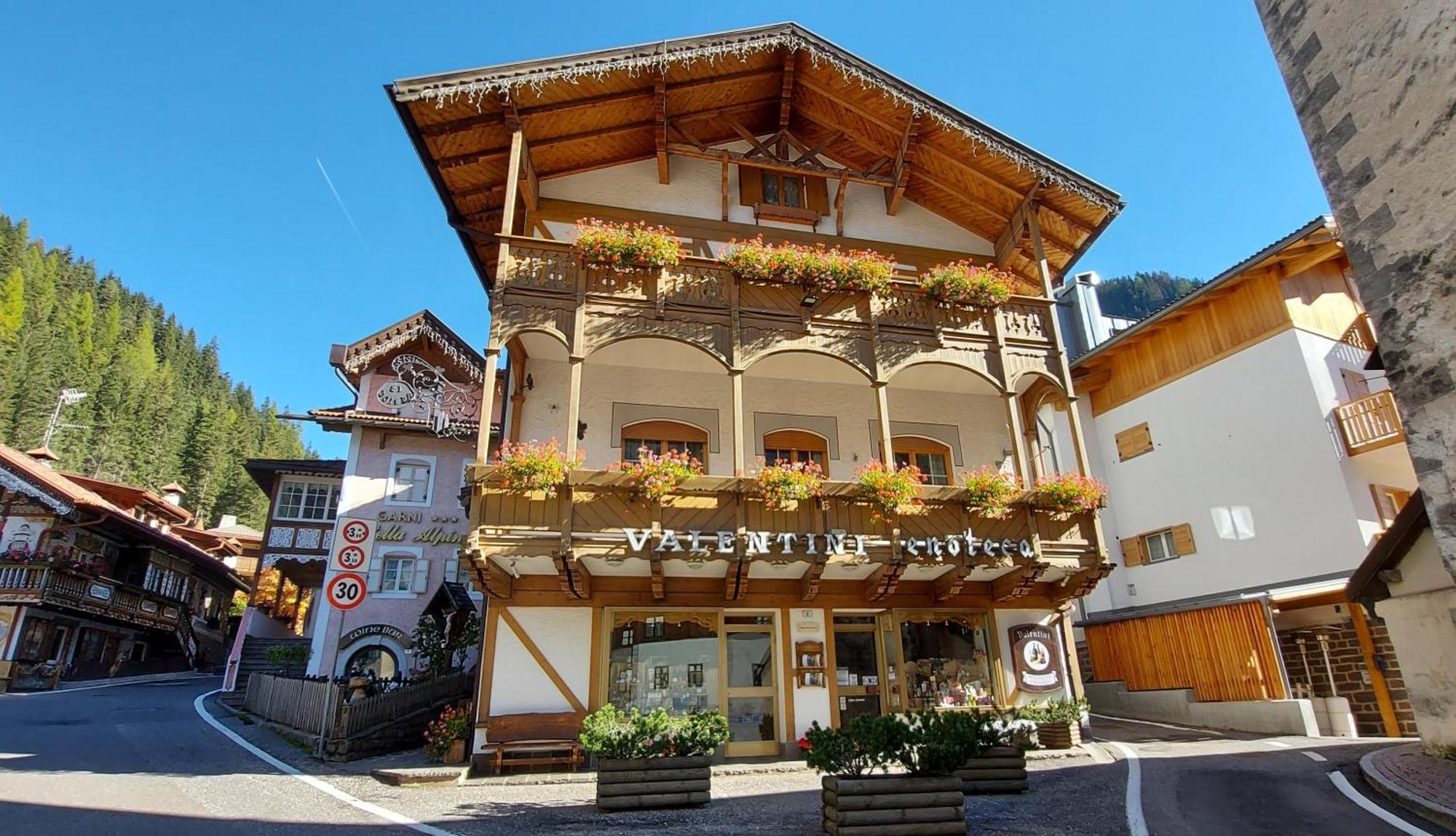 Garni Stella Alpina Hotel Canazei